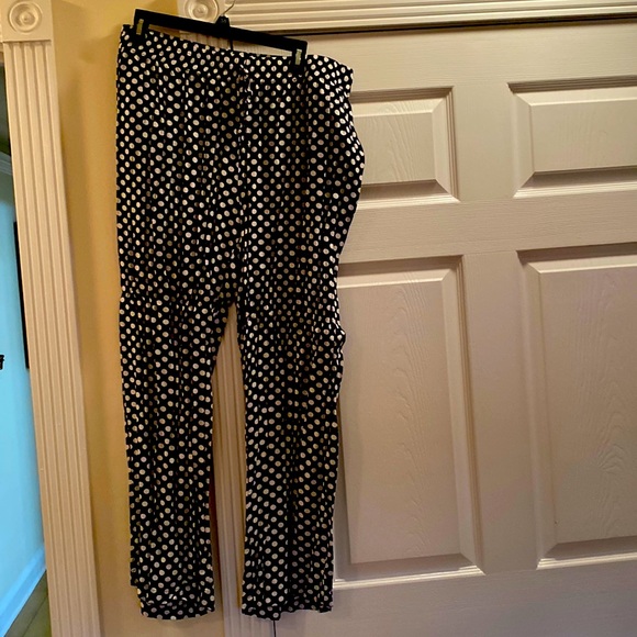 crown & ivy Pants - Crown & Ivy Pants